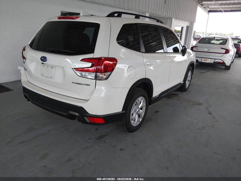 2022 Subaru Forester VIN JF2SKACC8NH450035 IAAI salvage auction — LEFT SIDE, Rebuildable (Florida), sold $4,400 on 2026-07-15 (photo 4)