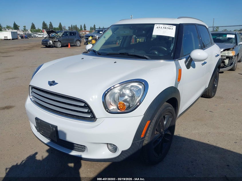2013 Mini Countryman VIN WMWZB3C55DWR35475 IAAI salvage auction — RIGHT SIDE, Salvage (California), sold $2,325 on 2026-08-04 (photo 2)
