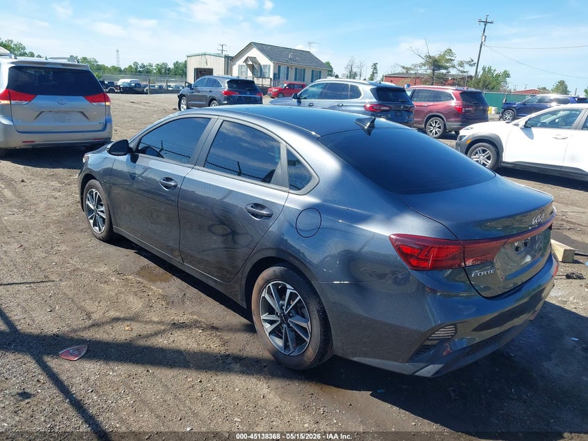 2024 Kia Forte VIN 3KPF24AD5RE757719 IAAI salvage auction — SIDE, Salvage (Virginia), sold $4,600 on 2026-07-19 (photo 3)