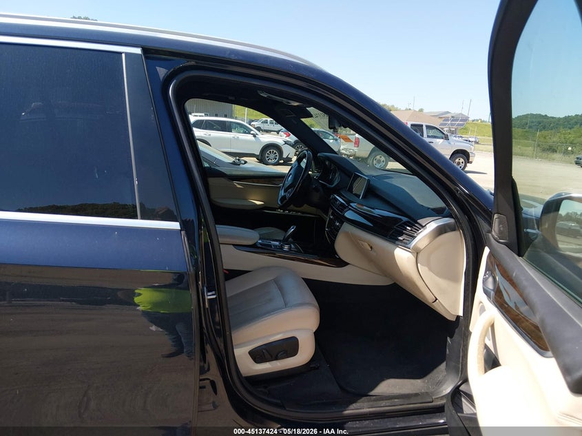 2017 BMW X5 VIN 5UXKR0C37H0V79132 IAAI salvage auction — FRONT END, Salvage (West Virginia), sold $4,325 on 2026-07-09 (photo 5)