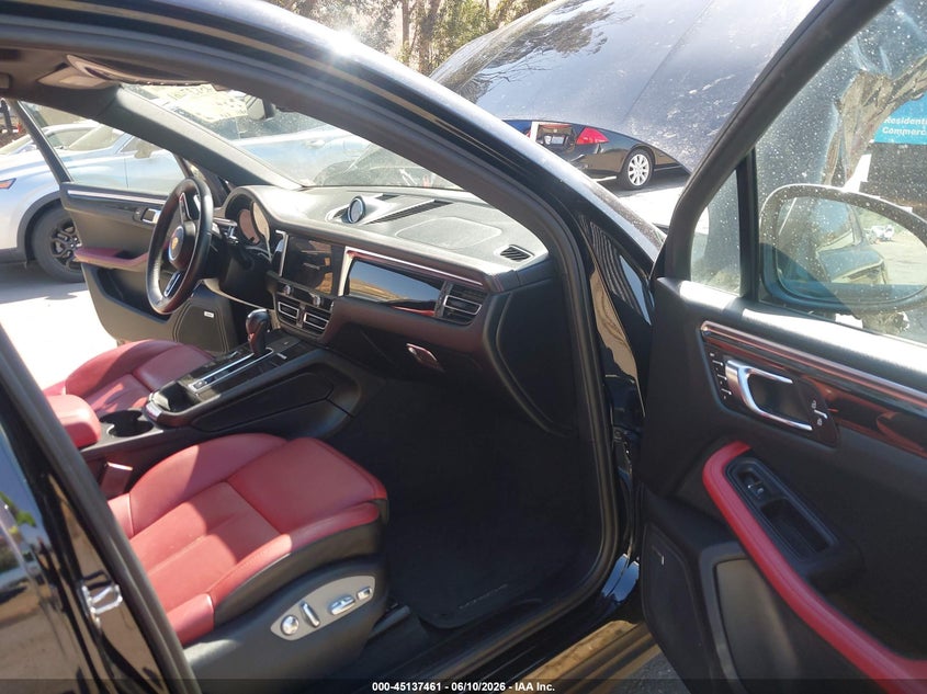 2022 Porsche Macan VIN WP1AA2A53NLB00881 IAAI salvage auction — FRONT END, Salvage (California), sold $20,350 on 2026-07-14 (photo 5)