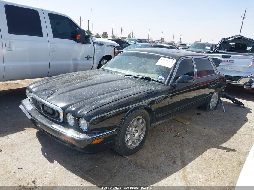 2001 Jaguar Xj series VIN SAJDA23C31LF25364 IAAI salvage auction — REAR END, Salvage (Texas), sold $25 on 2026-07-21 (photo 2)