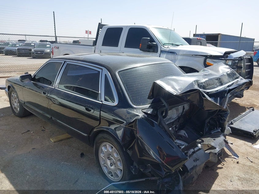 2001 Jaguar Xj series VIN SAJDA23C31LF25364 IAAI salvage auction — REAR END, Salvage (Texas), sold $25 on 2026-07-21 (photo 3)