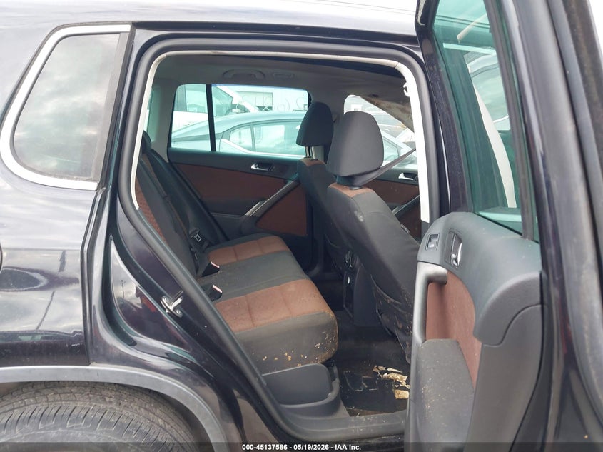 2009 Volkswagen Tiguan VIN WVGBV75N89W526213 IAAI salvage auction — FRESH WATER, Original (Texas), sold $250 on 2026-07-14 (photo 8)