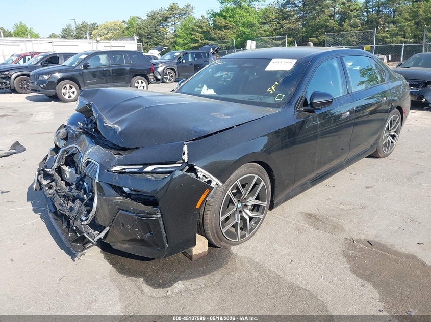 2023 BMW 7er VIN WBA33EJ02PCL97135 IAAI salvage auction — FRONT END, Mv-907A (New York), sold $20,700 on 2026-07-28 (photo 2)