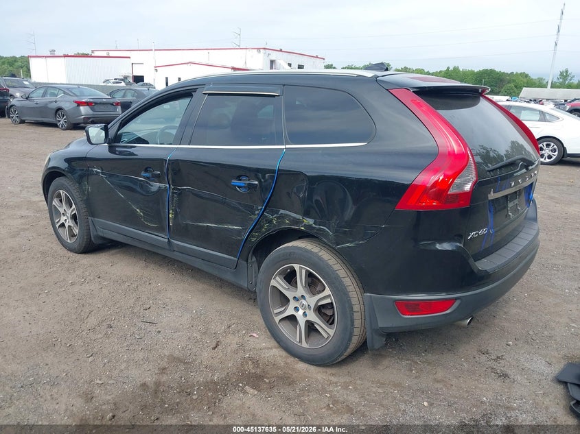 2013 Volvo Xc60 VIN YV4902DZ2D2398718 IAAI salvage auction — LEFT SIDE, Clear (Virginia), sold $725 on 2026-09-16 (photo 3)