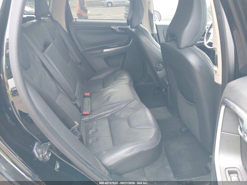2013 Volvo Xc60 VIN YV4902DZ2D2398718 IAAI salvage auction — LEFT SIDE, Clear (Virginia), sold $725 on 2026-09-16 (photo 8)