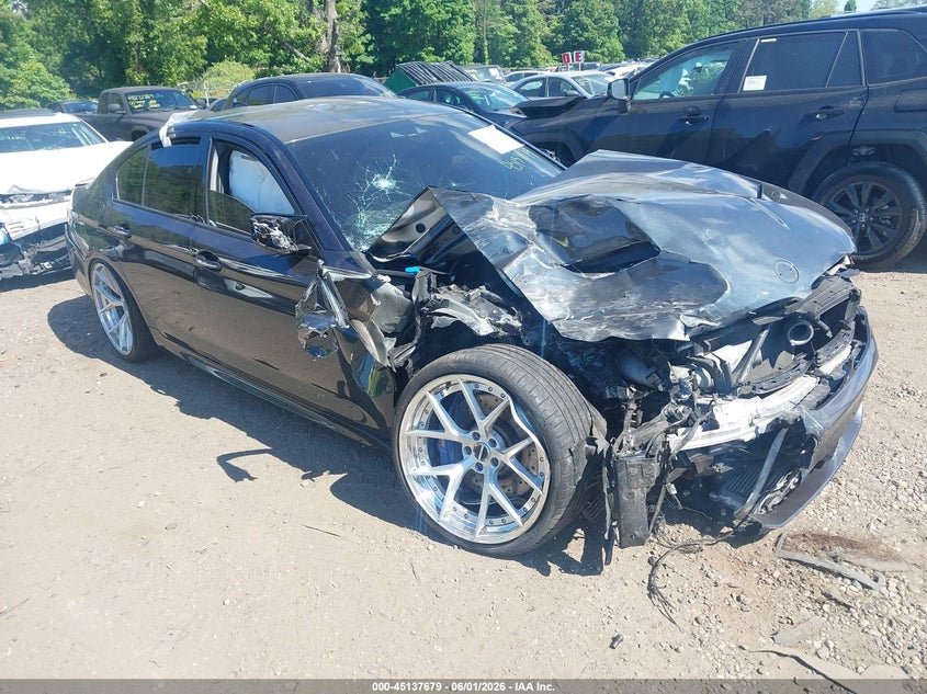 2018 BMW M5 VIN WBSJF0C57JB282016 — IAAI salvage auction photo