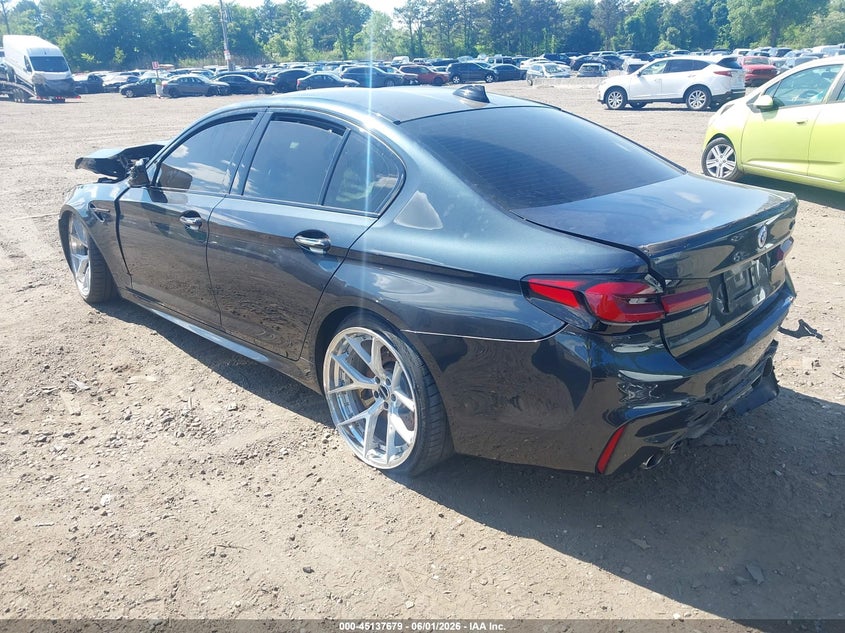 2018 BMW M5 VIN WBSJF0C57JB282016 IAAI salvage auction — FRONT & REAR, Salvage Title, sold $8,300 on 2026-08-25 (photo 3)