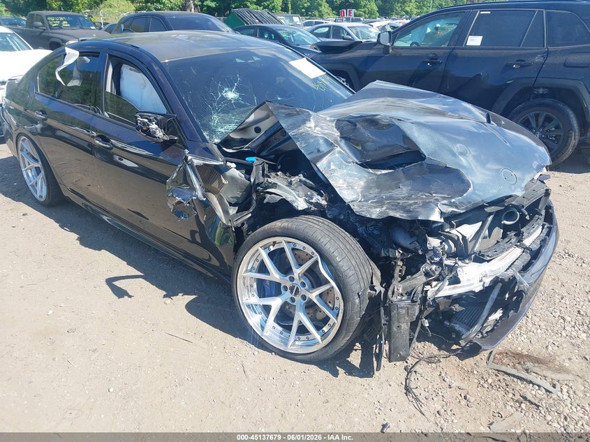 2018 BMW M5 VIN WBSJF0C57JB282016 IAAI salvage auction — FRONT & REAR, Salvage Title, sold $8,300 on 2026-08-25 (photo 6)