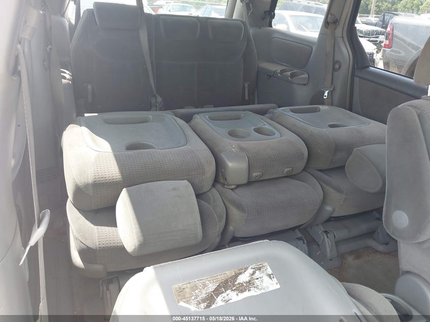 2006 Toyota Sienna VIN 5TDZA23C66S481027 IAAI salvage auction — REAR END, Salvage (Georgia), sold $325 on 2026-07-29 (photo 8)