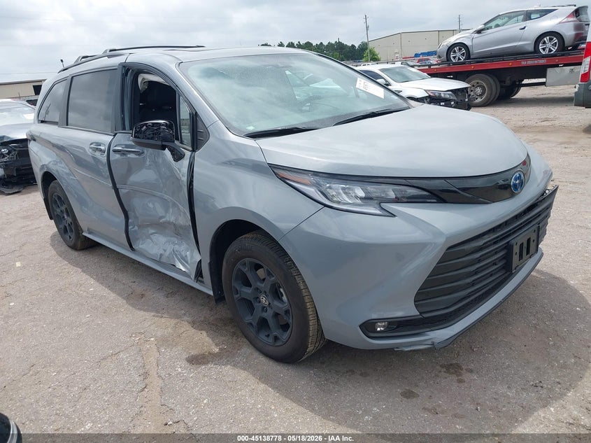 2025 Toyota Sienna VIN 5TDCSKFC8SS222399 IAAI salvage auction — FRONT END, Original (Texas), sold $26,675 on 2026-07-08 (photo 1)