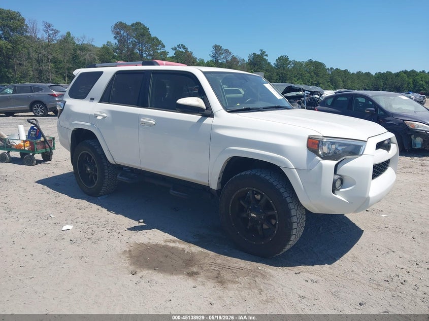 2019 Toyota 4runner VIN JTEZU5JR3K5201057 IAAI salvage auction — LEFT REAR, Clear (South Carolina), sold $12,600 on 2026-07-28 (photo 1)