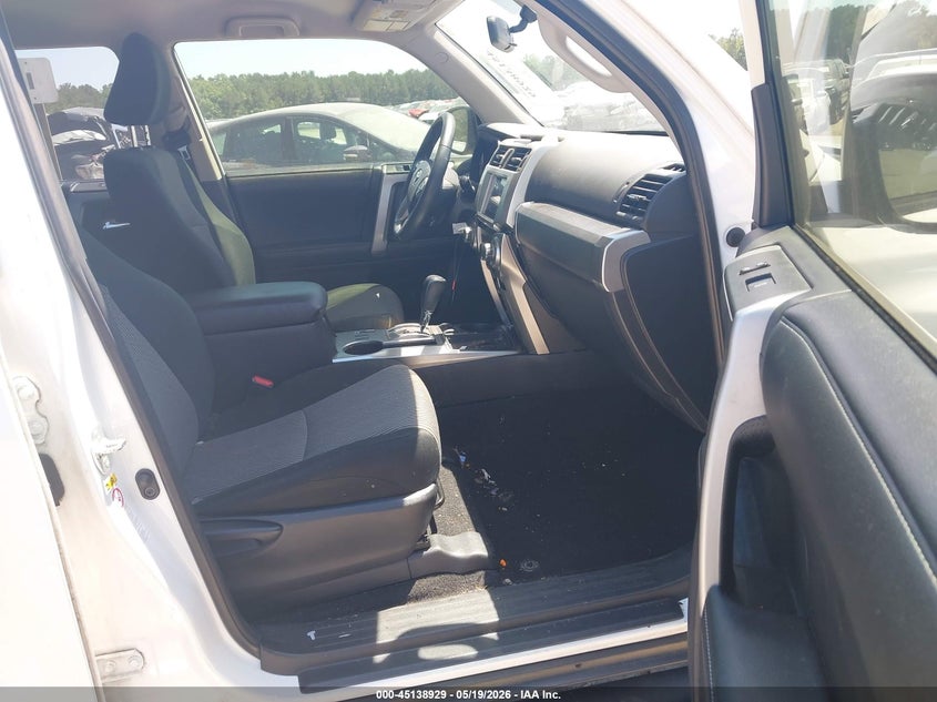 2019 Toyota 4runner VIN JTEZU5JR3K5201057 IAAI salvage auction — LEFT REAR, Clear (South Carolina), sold $12,600 on 2026-07-28 (photo 5)
