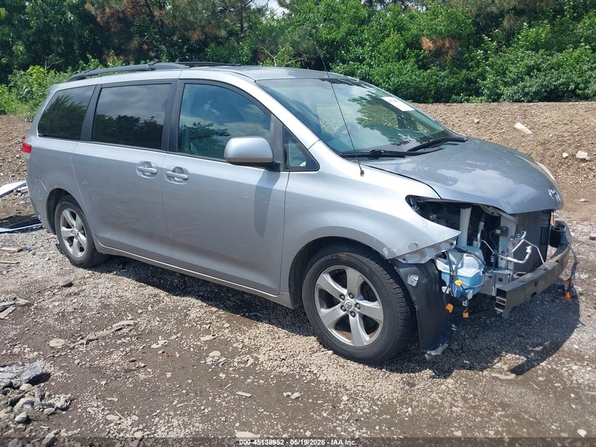 2012 Toyota Sienna VIN 5TDKK3DC3CS244395 IAAI salvage auction — FRONT END, Clear (Indiana), sold $2,300 on 2026-07-15 (photo 1)