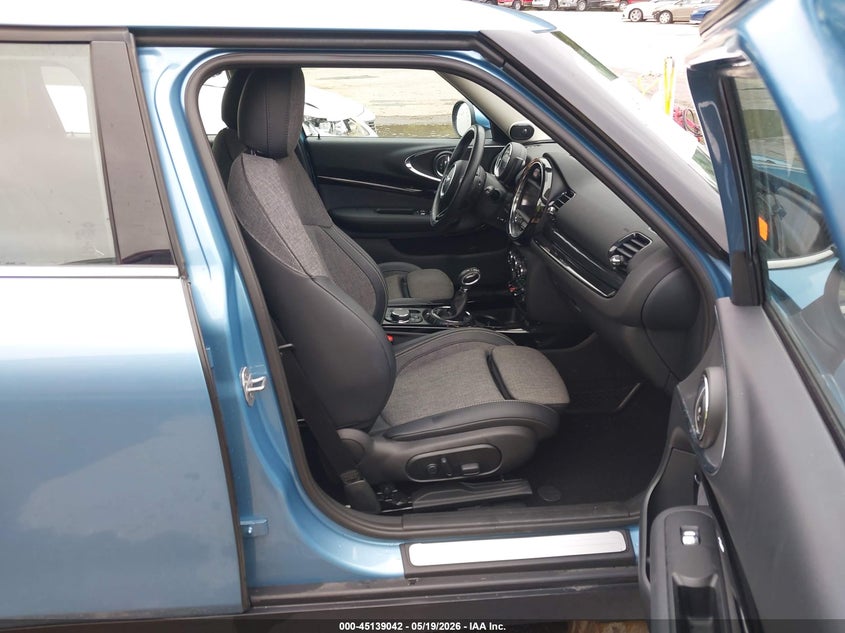 2017 Mini Clubman VIN WMWLU1C58H2C41674 IAAI salvage auction — RIGHT FRONT, Salvage (Missouri), sold $2,350 on 2026-07-19 (photo 5)