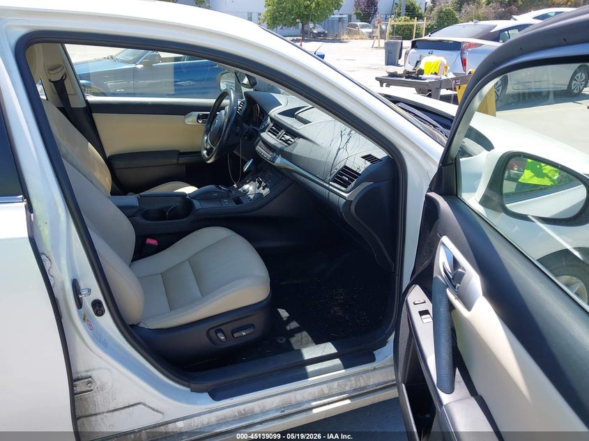 2013 Lexus Ct VIN JTHKD5BH9D2172873 IAAI salvage auction — FRONT END, Salvage (California), sold $2,400 on 2026-07-12 (photo 5)