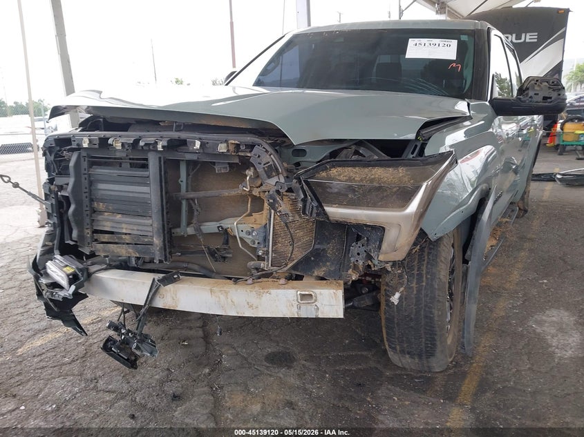 2022 Toyota Tundra VIN 5TFLA5DB5NX035523 IAAI salvage auction — Front & Rear, Salvage (California), sold $17,300 on 2026-06-16 (photo 6)