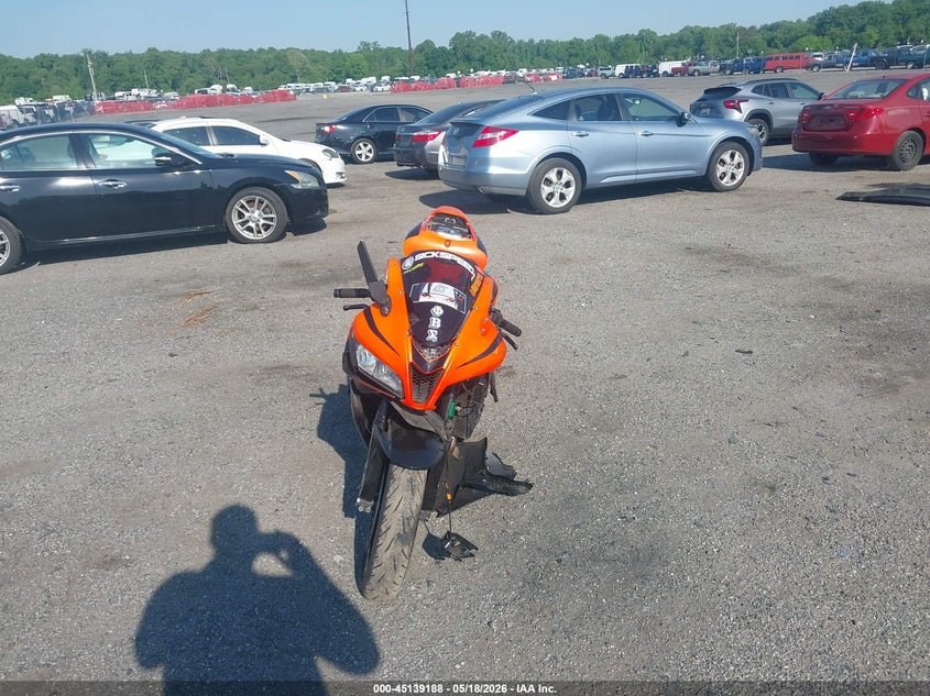 2008 Honda Cbr600 VIN JH2PC40078M100931 IAAI salvage auction — FRONT END, Salvage - Greater Than 75% (Maryland), sold $1,250 on 2026-07-07 (photo 5)