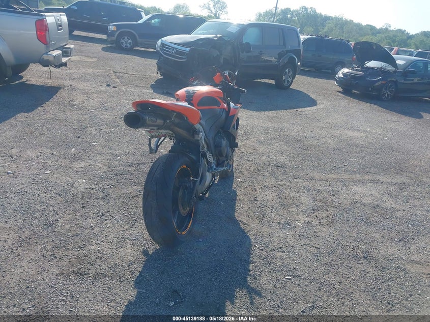 2008 Honda Cbr600 VIN JH2PC40078M100931 IAAI salvage auction — FRONT END, Salvage - Greater Than 75% (Maryland), sold $1,250 on 2026-07-07 (photo 6)