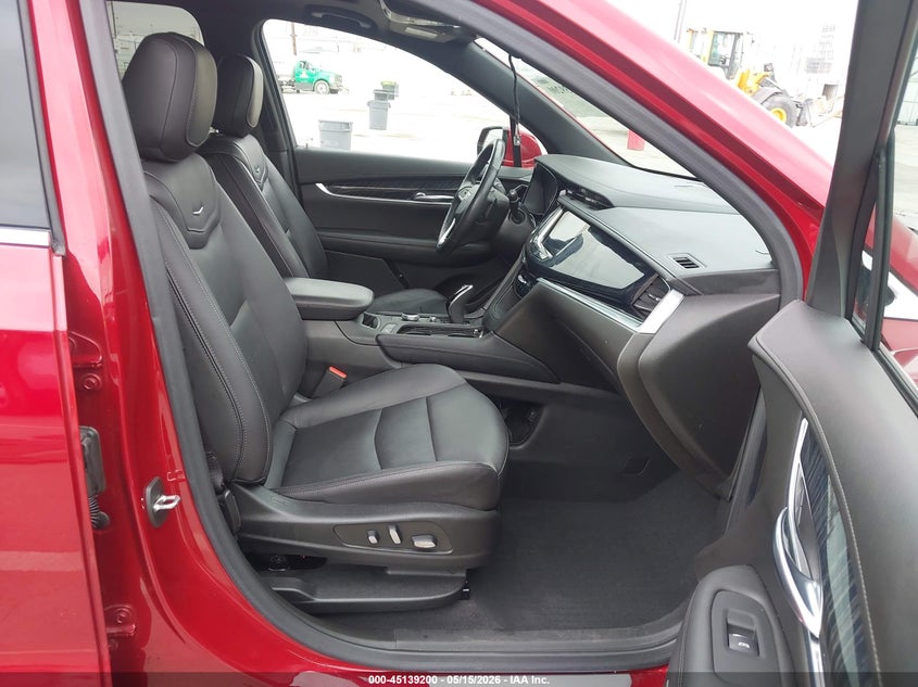 2022 Cadillac Xt6 VIN 1GYKPCRS1NZ136158 IAAI salvage auction — REAR END, Salvage Title, sold $8,750 on 2026-08-21 (photo 5)
