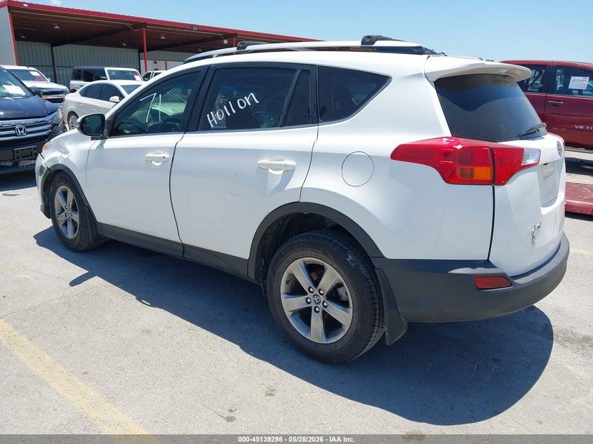 2015 Toyota Rav 4 VIN JTMWFREV3FJ039847 IAAI salvage auction — LEFT FRONT, Salvage Title, sold $4,800 on 2026-07-31 (photo 3)