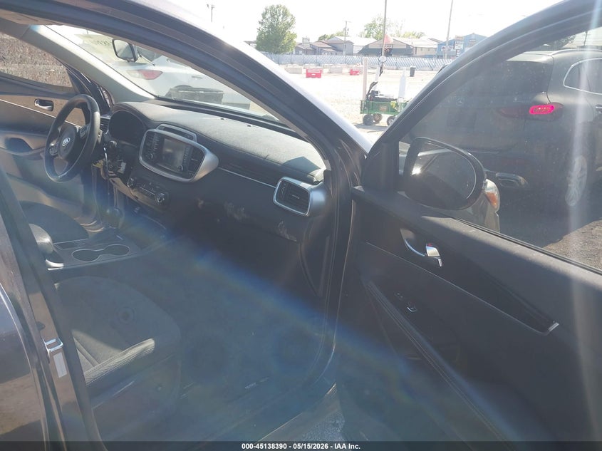 2018 Kia Sorento VIN 5XYPGDA35JG361584 IAAI salvage auction — THEFT, Salvage (Illinois), sold $2,200 on 2026-07-14 (photo 5)