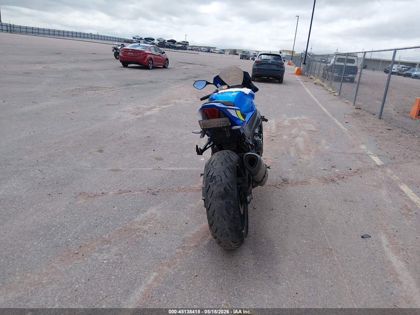 2020 Suzuki Gsx VIN JS1DM11H1L7100341 IAAI salvage auction — FRONT END, Clear (Colorado), sold $2,350 on 2026-07-28 (photo 6)
