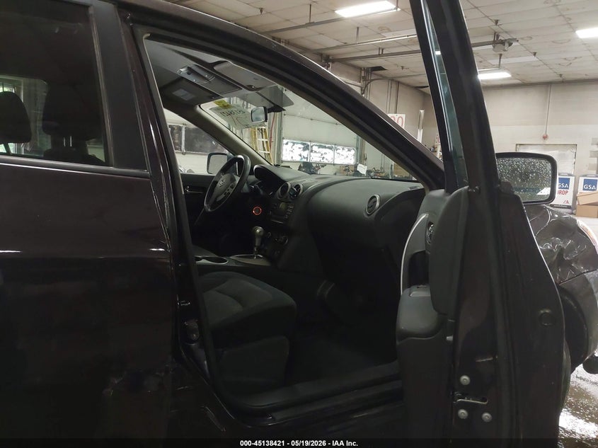 2013 Nissan Rogue VIN JN8AS5MV8DW140841 IAAI salvage auction — RIGHT SIDE, Salvage (Maine), sold $25 on 2026-07-27 (photo 5)