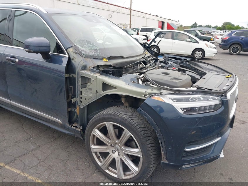 2019 Volvo Xc90 VIN YV4A22PL9K1420439 IAAI salvage auction — RIGHT FRONT, Salvage Title, sold $11,800 on 2026-08-27 (photo 6)