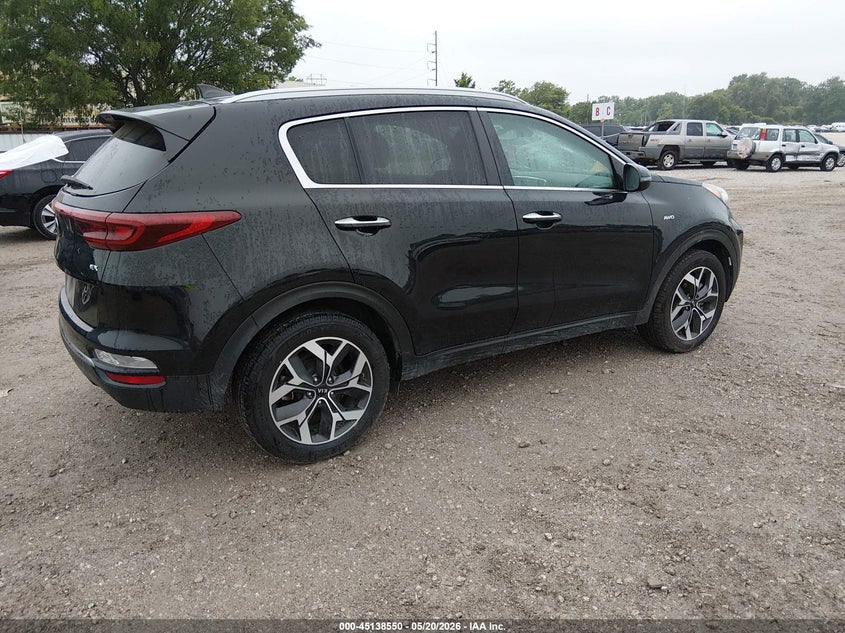 2020 Kia Sportage VIN KNDPNCAC9L7804111 IAAI salvage auction — HAIL, Clear (Missouri), sold $25 on 2026-07-27 (photo 4)