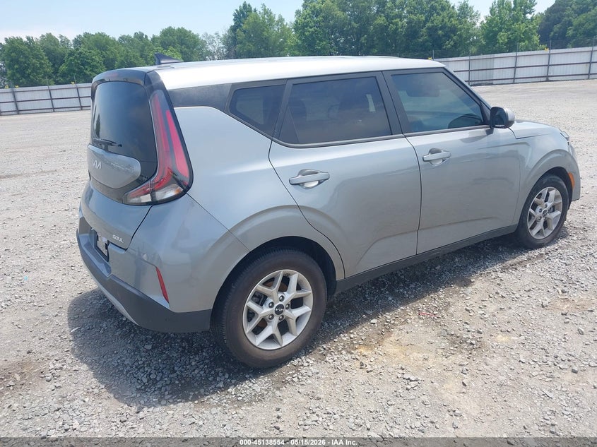 2024 Kia Soul VIN KNDJ23AU9R7908727 IAAI salvage auction — LEFT FRONT, Salvage Title, sold $2,900 on 2026-09-16 (photo 4)