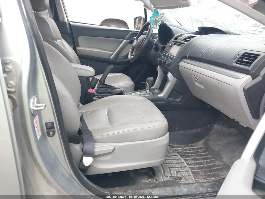 2014 Subaru Forester VIN JF2SJAMC2EH476888 IAAI salvage auction — ROLLOVER, Salvage (Vermont), sold $225 on 2026-07-09 (photo 5)