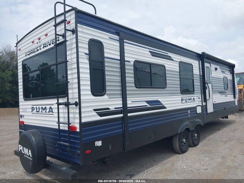 2026 Forest river Other VIN 4X4TPUG27TP106104 IAAI salvage auction — STORM DAMAGE, Salvage (Indiana), sold $10,100 on 2026-07-22 (photo 4)