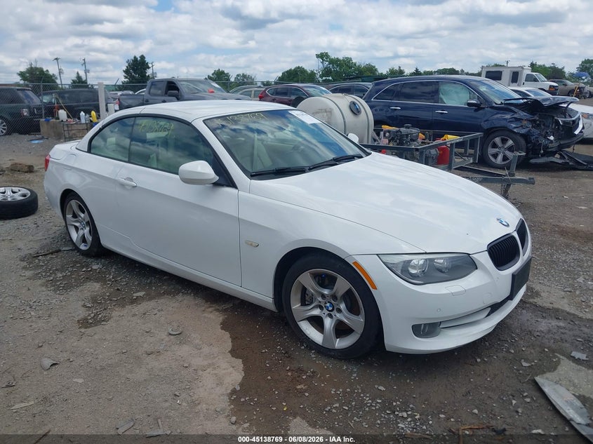2013 BMW 3er VIN WBADX7C54DPA97830 IAAI salvage auction — LEFT SIDE, Salvage (Virginia), sold $2,200 on 2026-07-14 (photo 1)