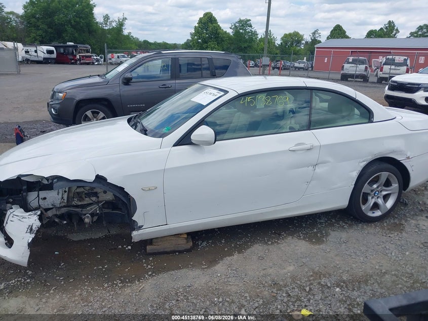 2013 BMW 3er VIN WBADX7C54DPA97830 IAAI salvage auction — LEFT SIDE, Salvage (Virginia), sold $2,200 on 2026-07-14 (photo 6)