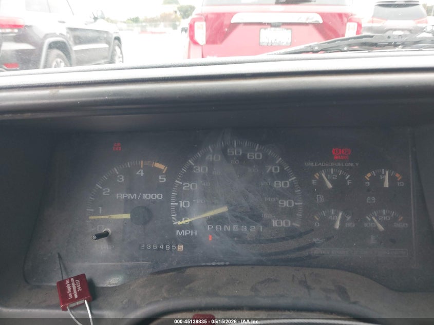 1995 Chevrolet Gmt VIN 1GCFC24K6SZ268302 IAAI salvage auction — NORMAL WEAR, Salvage (California), sold $775 on 2026-09-06 (photo 7)