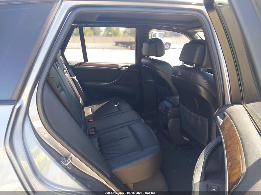 2010 BMW X5 VIN 5UXFF0C57ALT85507 IAAI salvage auction — NORMAL WEAR, Clear - Dealer Only (California), sold $500 on 2026-07-20 (photo 8)
