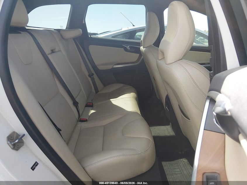 2015 Volvo Xc60 VIN YV440MDM3F2706198 IAAI salvage auction — FRONT END, Salvage (Colorado), sold $575 on 2026-07-21 (photo 8)