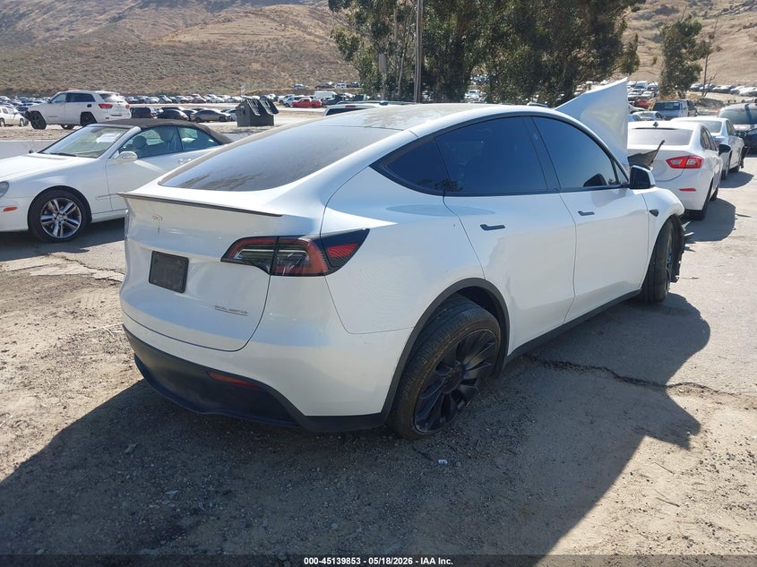 2024 Tesla Model y VIN 7SAYGDEF6RF123404 IAAI salvage auction — FRONT END, Salvage (California), sold $3,650 on 2026-07-28 (photo 4)