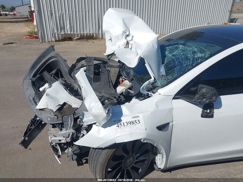 2024 Tesla Model y VIN 7SAYGDEF6RF123404 IAAI salvage auction — FRONT END, Salvage (California), sold $3,650 on 2026-07-28 (photo 6)