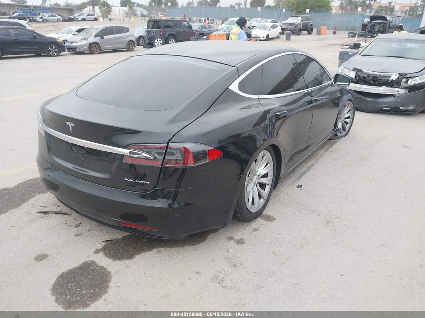 2020 Tesla Model s VIN 5YJSA1E26LF363043 IAAI salvage auction — RIGHT FRONT, Salvage (California), sold $9,400 on 2026-07-22 (photo 4)