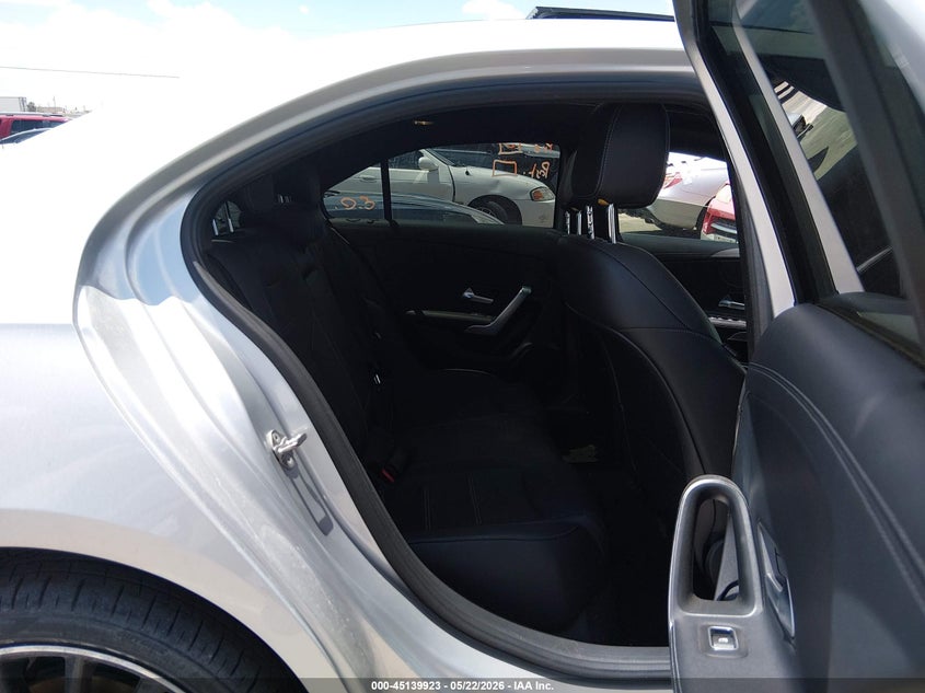 2019 Mercedes-benz A-klasse VIN WDD3G4EB4KW012765 IAAI salvage auction — FRONT END, Salvage (Texas), sold $4,600 on 2026-07-08 (photo 8)
