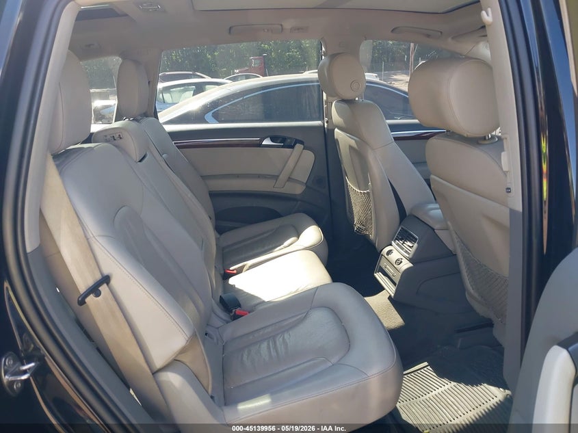 2015 Audi Q7 VIN WA1CMAFE8FD017411 IAAI salvage auction — SIDE, Salvage - Greater Than 75% (Maryland), sold $1,850 on 2026-08-28 (photo 8)