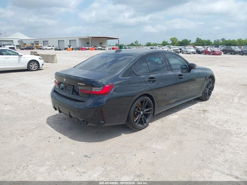 2024 BMW 3er VIN 3MW89FF01R8E05268 IAAI salvage auction — LEFT SIDE, Salvage (Texas), sold $13,100 on 2026-07-29 (photo 4)