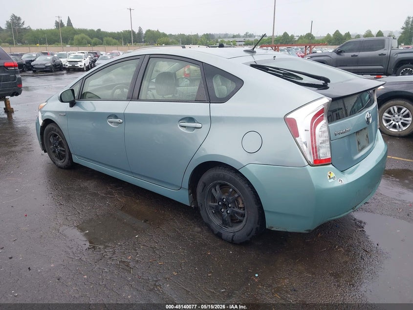 2013 Toyota Prius VIN JTDKN3DU3D1634430 IAAI salvage auction — RIGHT FRONT, Salvage (Oregon), sold $1,050 on 2026-07-30 (photo 3)