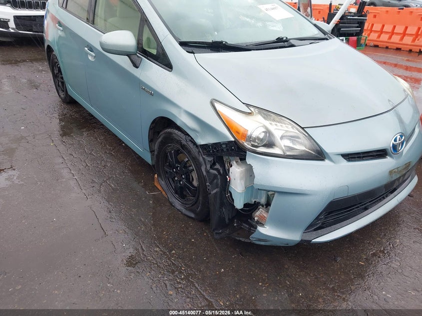 2013 Toyota Prius VIN JTDKN3DU3D1634430 IAAI salvage auction — RIGHT FRONT, Salvage (Oregon), sold $1,050 on 2026-07-30 (photo 6)