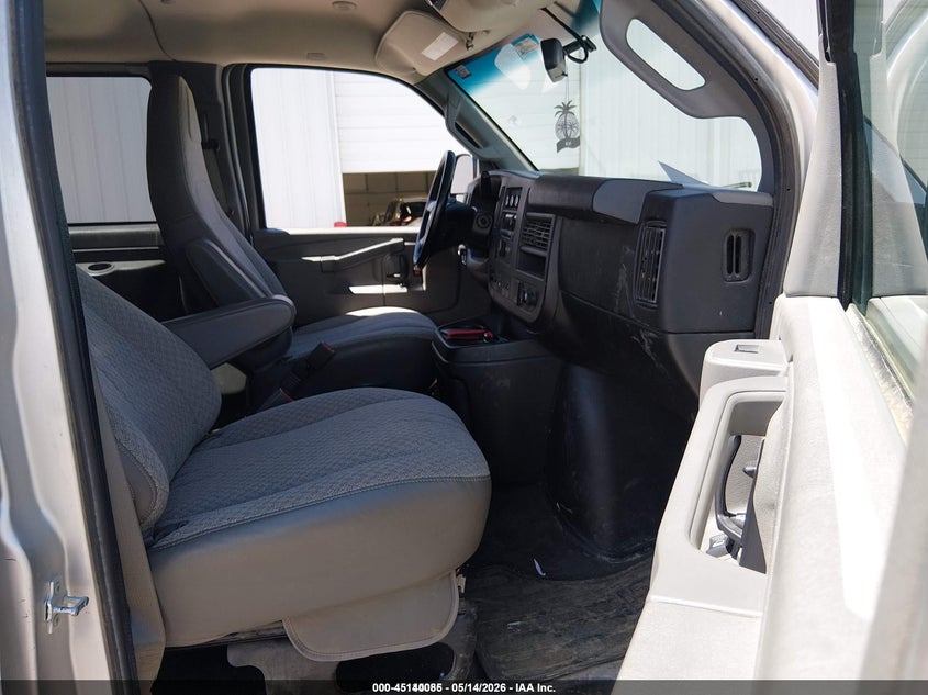 2018 Chevrolet Express 3500 VIN 1GAZGPFGXJ1300486 IAAI salvage auction — NORMAL WEAR, Sf97 (Colorado), sold $20,500 on 2026-07-08 (photo 5)