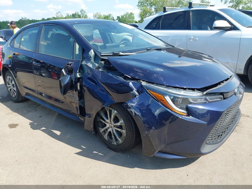 2022 Toyota Corolla VIN JTDEAMDE6NJ046711 IAAI salvage auction — RIGHT FRONT, Bill Of Sale Destruction Only - Salvage (Ohio), sold $2,800 on 2026-07-28 (photo 6)