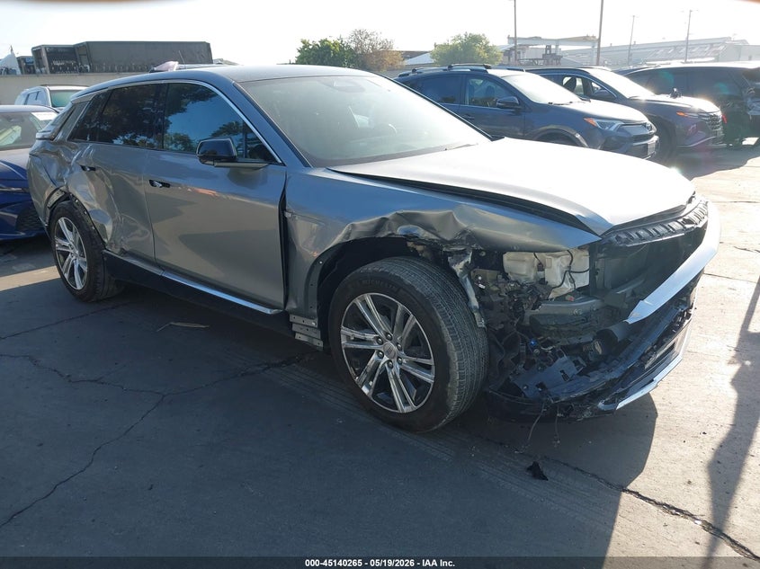 2024 Cadillac Lyriq VIN 1GYKPMRL5RZ138029 IAAI salvage auction — RIGHT FRONT, Salvage Title, sold $8,750 on 2026-07-15 (photo 1)